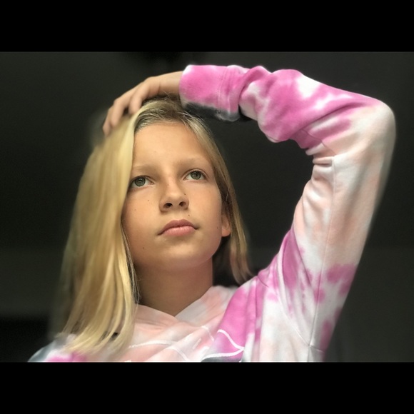 Meet your Posher, Aspen - Picture 1 of 1